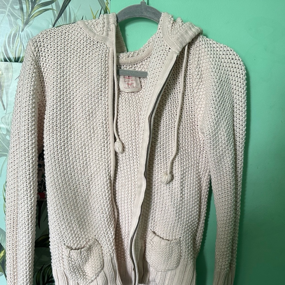 Old navy knitted sweater